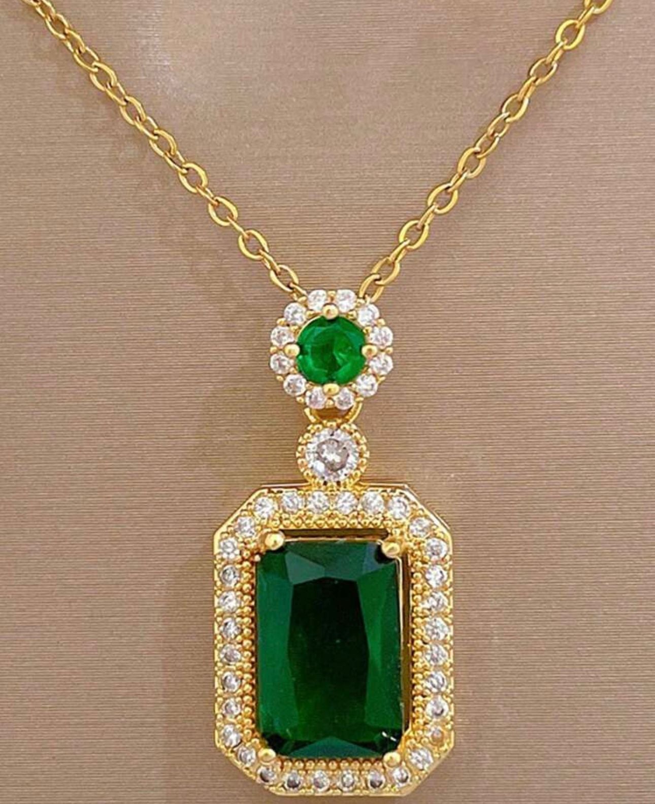 Conjunto de joyería