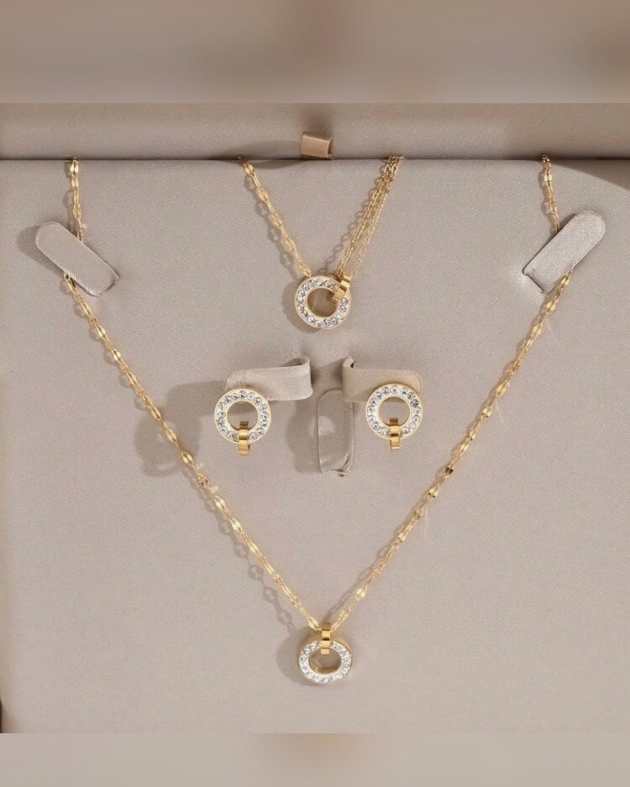 Conjunto de joyería